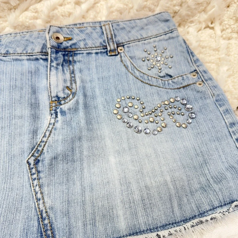 Vintage Y2K Jordache Low Rise Micro Mini‎ Denim Skirt 7/8 Embellished Light Wash
